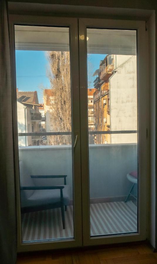 Central Fenix Apartment - Free Private Parking-Fast Wi-Fi Novi Sad Exterior photo